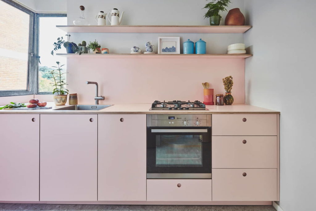 Dapur cantik warna pink