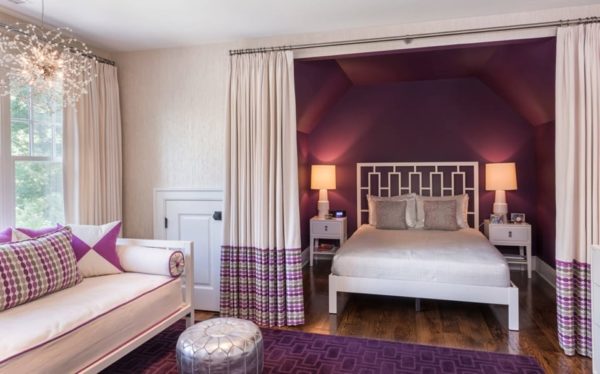 dekor kamar tidur nuanasa warna ungu