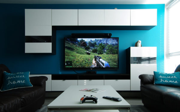 dekorasi kamar gaming biru