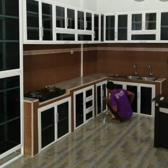 kitchen set hitam alumunium