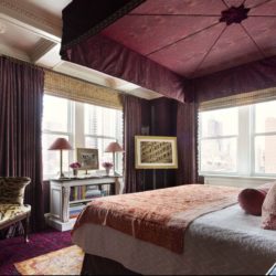 banner dekorasi kamar warna ungu