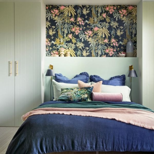dekorasi kamar tidur sederhana biru