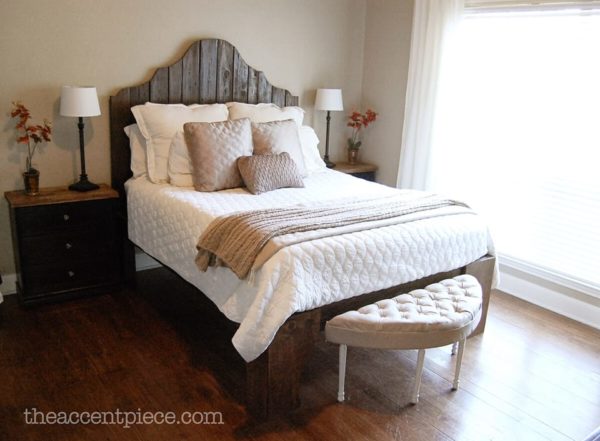 dekorasi tempat tidur kayu sederhana