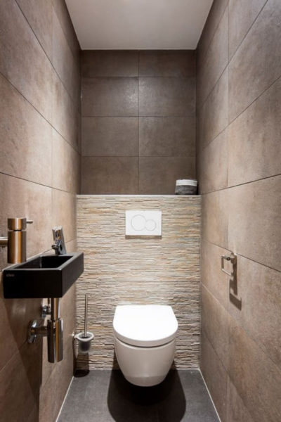 desain kamar mandi minimalis kloset duduk simpel