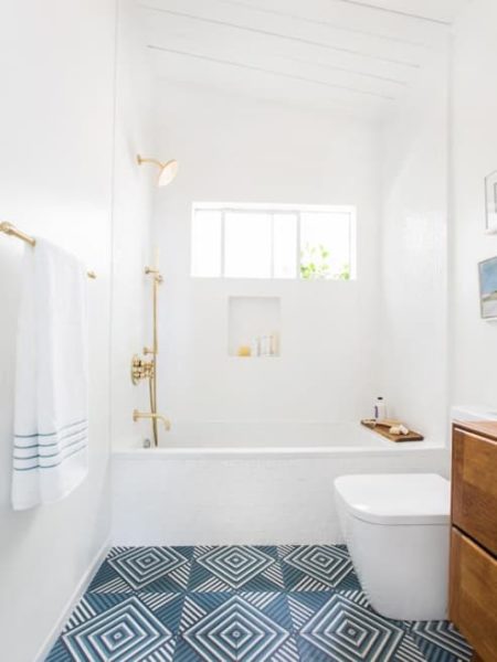 kamar mandi kecil minimalis 1x2 modern