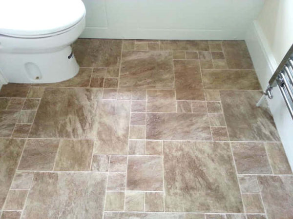 keramik lantai kamar mandi yang tidak licin