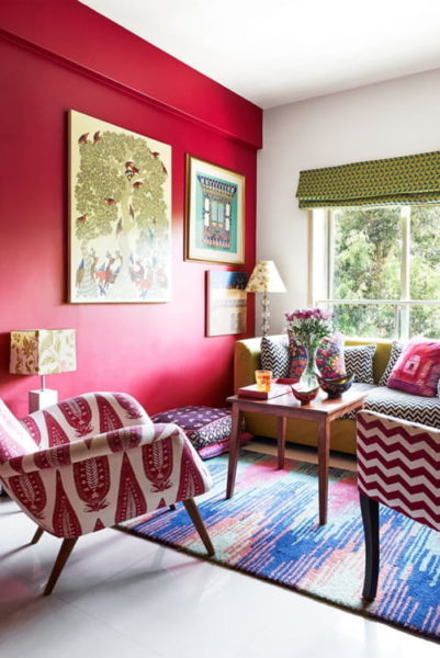 warna cat ruang tamu yang cerah - bright red