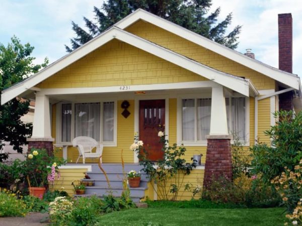warna cat rumah kayu - kuning