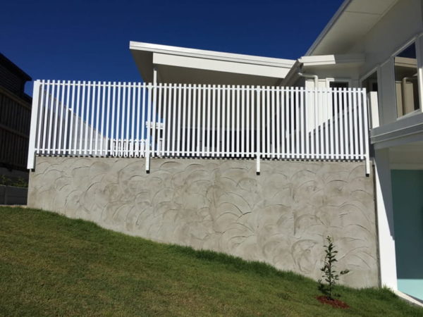 warna cat pagar rumah mewah putih