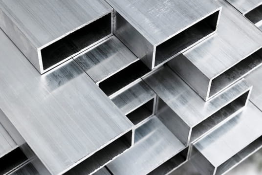 bahan material untuk pembuatan jendela - aluminium