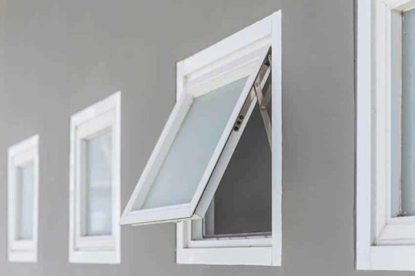 model jendela minimalis - awning