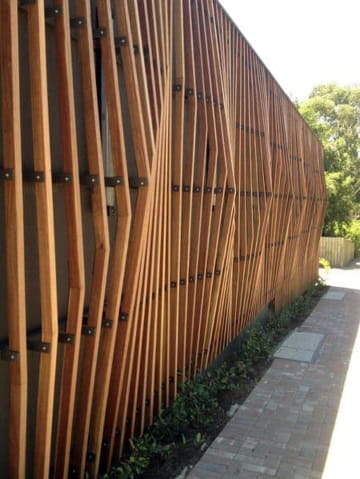 pagar kayu teras rumah minimalis yang kreatif