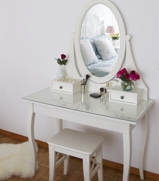 meja rias minimalis modern warna putih